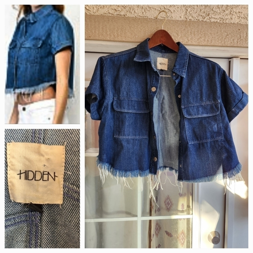 Hidden Blue Denim Button Down Cropped Top‎